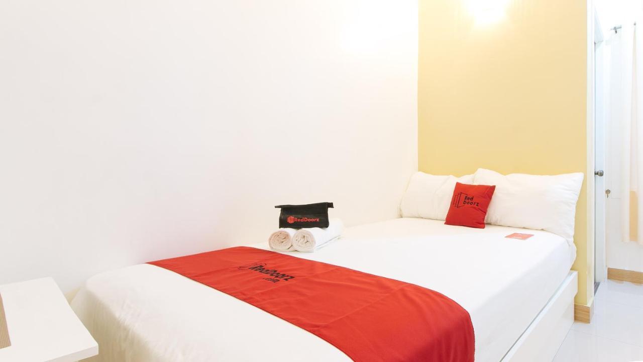 Reddoorz Plus Near Lapasan Plaza Cagayan De Oro Dış mekan fotoğraf